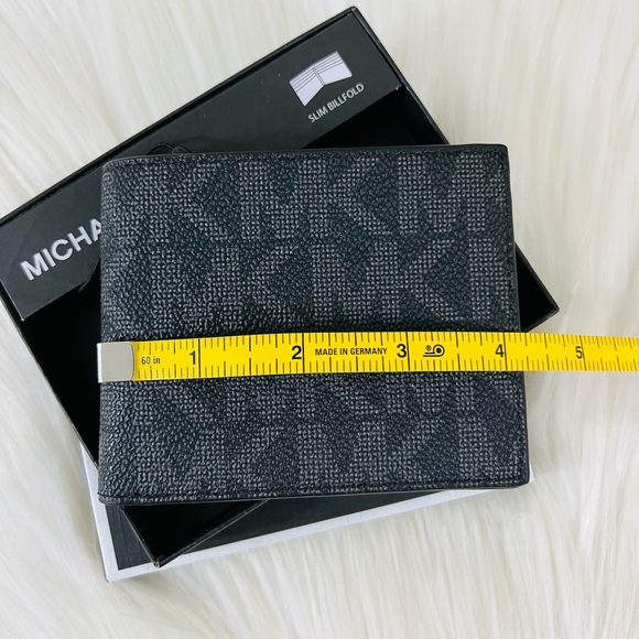 Michael Kors Jet Set Men’s Slim Billfold Wallet - Picture 12 of 14